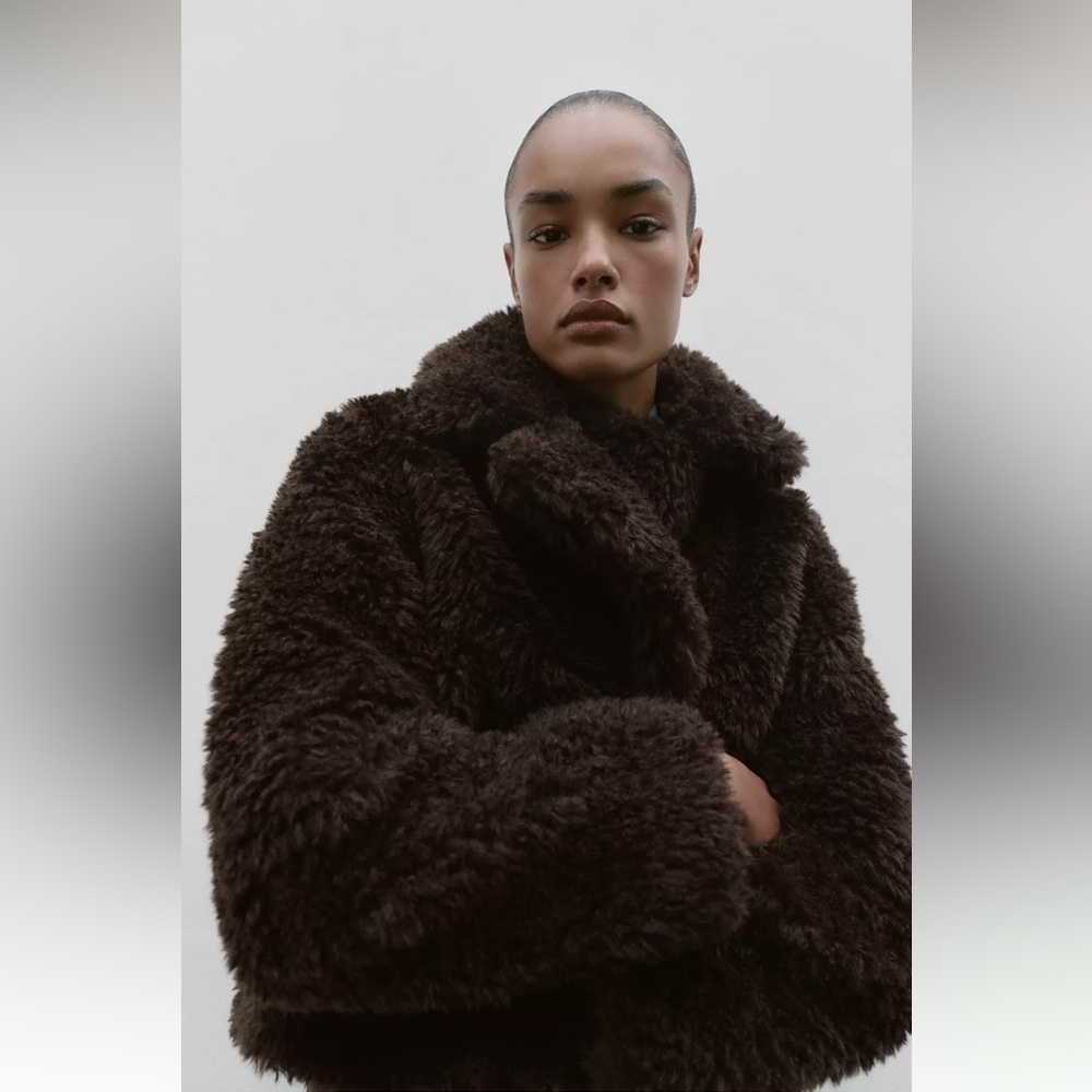 New ZARA Short Fleece Coat